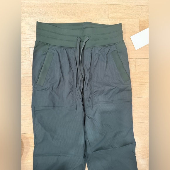 Lululemon Dance Studio Mid Rise Pants - Picture 6 of 7